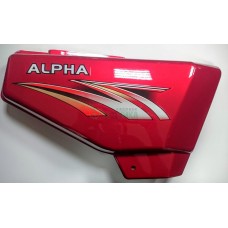 Облицовка боковая большая правая Alpha (бардачок) красная
